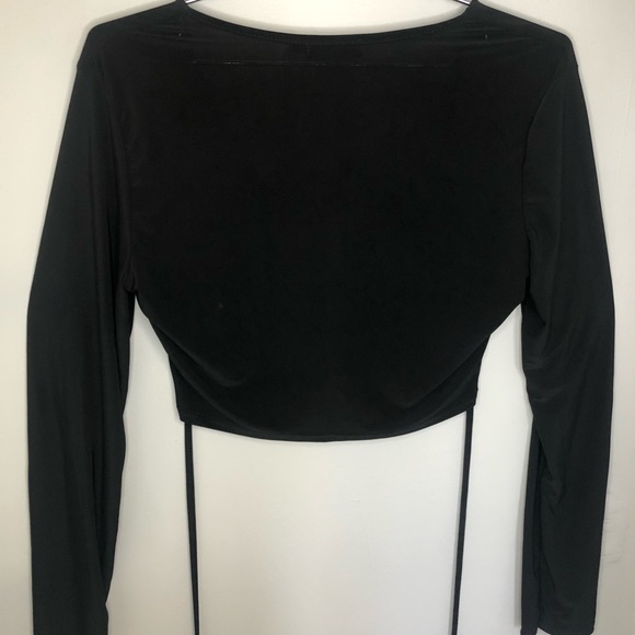 Black tie waist crop top PrettyLittleThing #131 - Picture 10 of 12